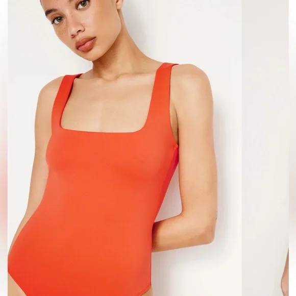 Good American bodysuit - Picture 7 of 10